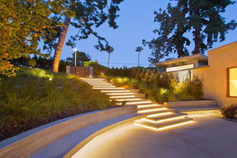 outdoor outdoor